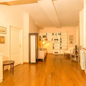 Appartamento Il Gallo - Charming In Heart, Lucca